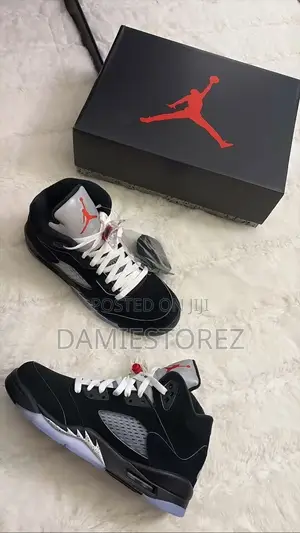 Air Jordan 5 Sneakers