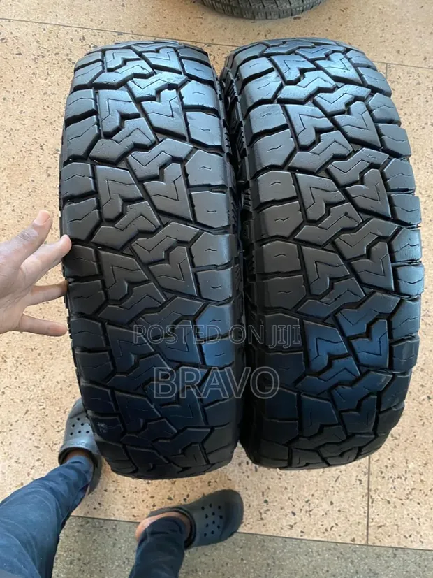 235/85R16 Roadx A/T Tires (Used) - 1