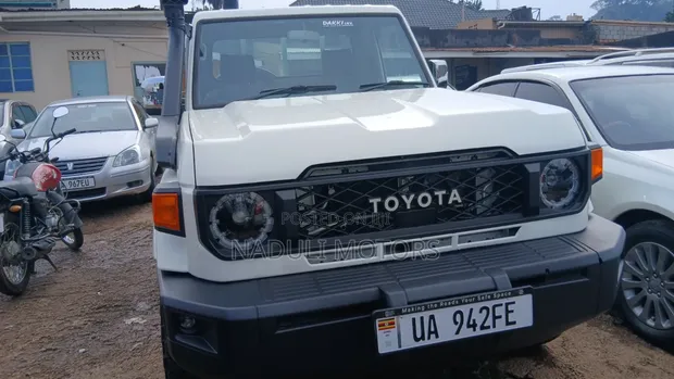 Toyota Land Cruiser Hardtop 2015 - 1