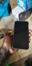 Samsung Galaxy S10e 128GB Black - 4