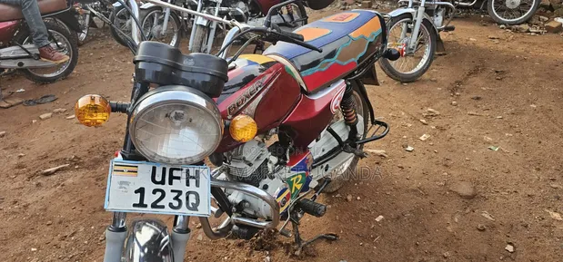 Bajaj Boxer 2023 Red - 1
