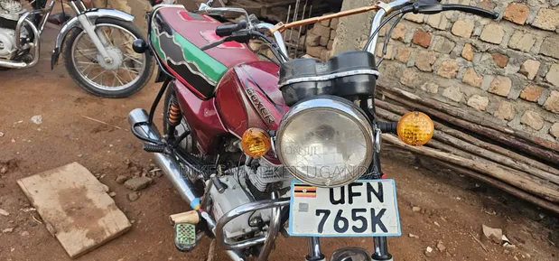 Bajaj Boxer 2023 Red - 1