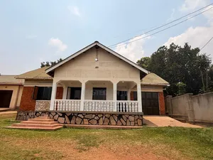 3 Bedroom Bungalow for Rent in Buddo, Nsangi