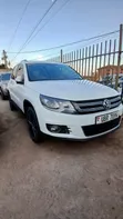 Volkswagen Tiguan 2013 White - 4