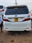 Toyota Vanguard 2012 White - 2
