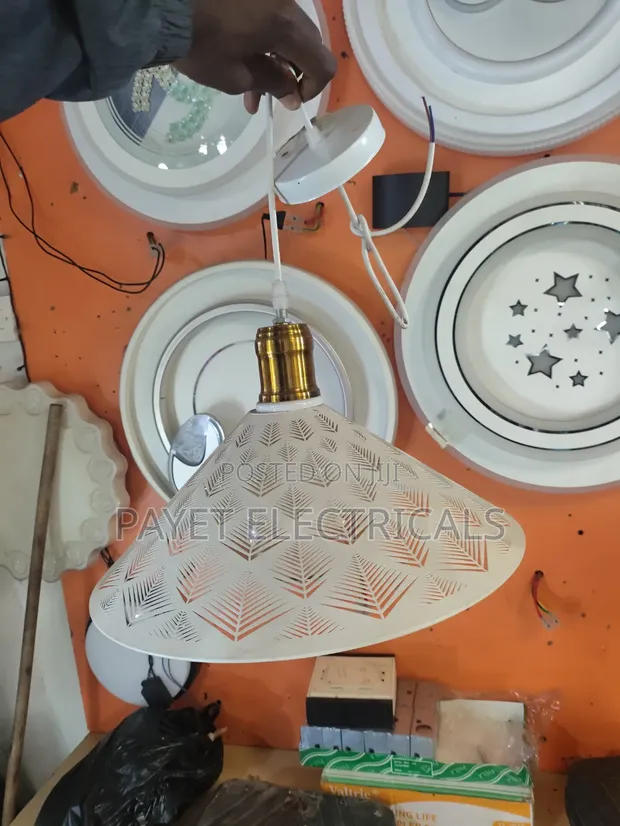 Kitchen/Restaurant Pendant Lamp Shade - 1