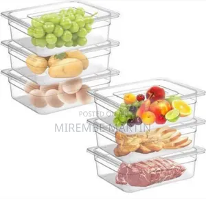 Durable Clear Food Storage Container with Lid