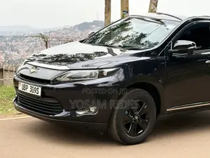 Toyota Harrier 2.0 SUV 2016