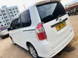 Toyota Noah 2009 - 2