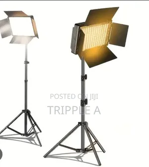 D800 Pro LED Rechargeable Camera Light