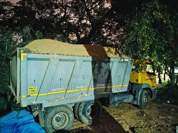 Truckload Construction Sand Delivery - Kampala - 1