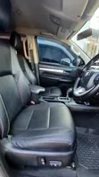 Toyota Hilux 2018 Gray - 4