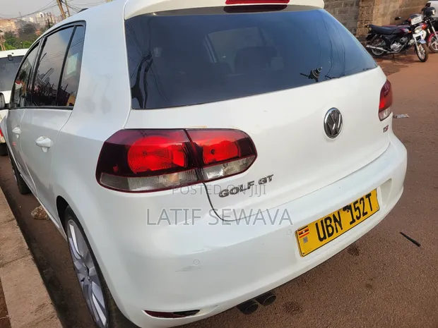 Volkswagen Golf 1.4 TSI 5 Door 2011 White - 1