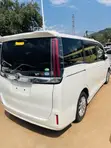 Toyota Noah 2.0 FWD (8 Seater) 2017 White - 2