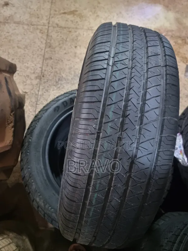 225/65R17 Michelin Tyre - 1