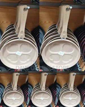 Brand New Speckle-Finish 4-Cup Heart-Shaped Non-Stick Frying Pan