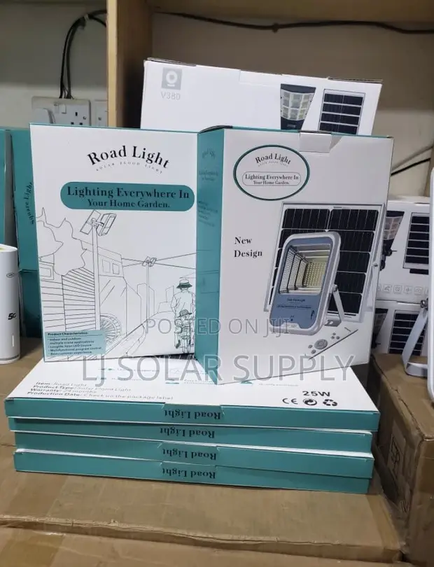 Solar Floodlight 200W LED - 1