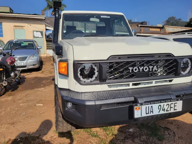 New Toyota Land Cruiser 76 Series 2023 White - 1