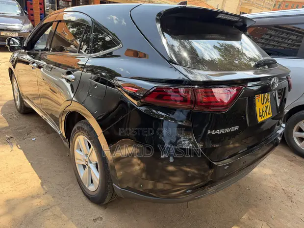 Toyota Harrier 2016 Black - 1