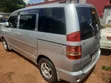 Toyota Noah 2005 Silver - 4