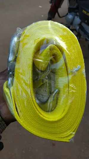 Heavy Duty Tow Strap with 2 Hooks, 6 Tons