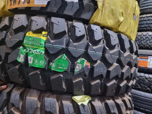 265/70R17 Off-Road Tyres for Land Cruiser/Surf - 1