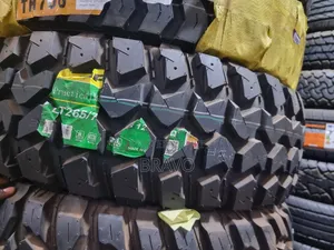 265/70R17 Off-Road Tyres for Land Cruiser/Surf