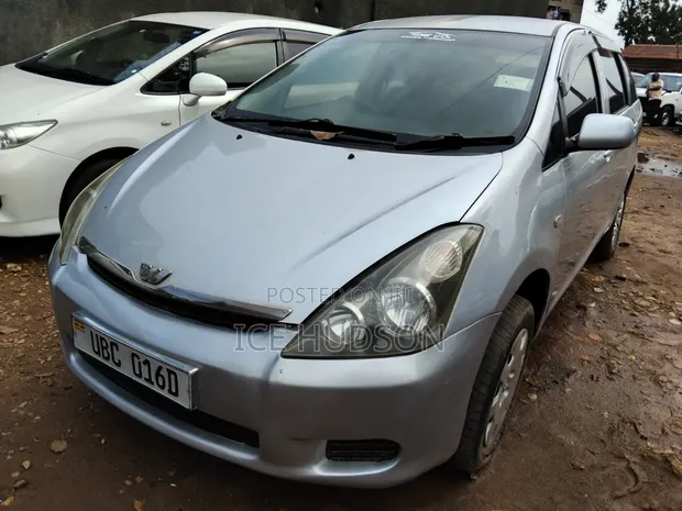 Toyota Wish 2006 Gray - 1