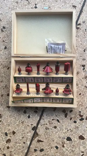 12-Piece Router Bit Set (6mm Shank)