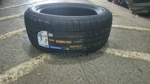 New Farroad Tyres 255/50R19 - 1