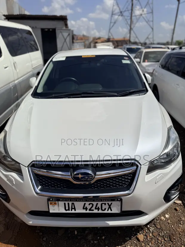 Subaru Impreza 2014 White - 1