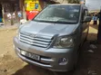 Toyota Noah 2004 Silver - 5