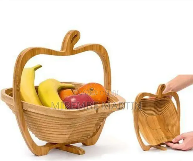 Collapsible Wooden Fruit Basket and Serving Dish - 1