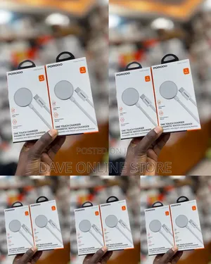 Porodo One Touch Magnetic Watch Charger