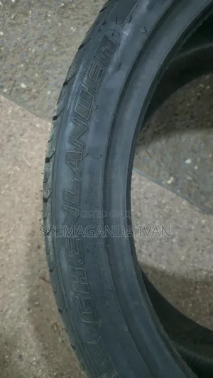Brand New 295/35ZR21 Lander Tyres