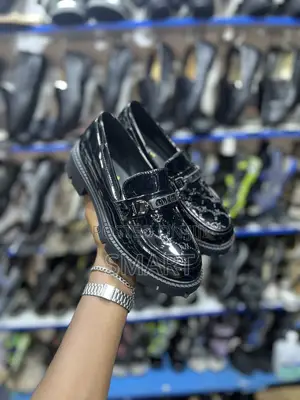Women's Classic Loafers - Black Faux Leather