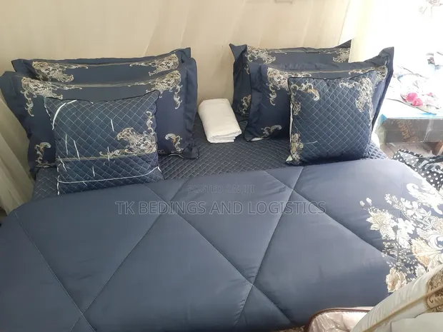 Brand New Gray Bed Comforter Set - 1