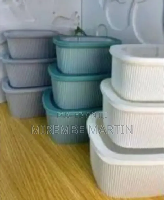 Stackable Rectangular Food Storage Containers (Set of 3) - 1