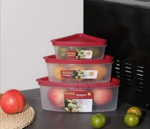 3-Piece Triangular Food Storage Containers Set - Multicolor