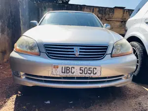 Toyota Mark II Grande 2004
