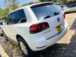 Volkswagen Touareg 2009 White - 1