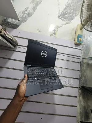 Dell Latitude E7270 Laptop - Core i7, 8GB RAM, 128GB SSD