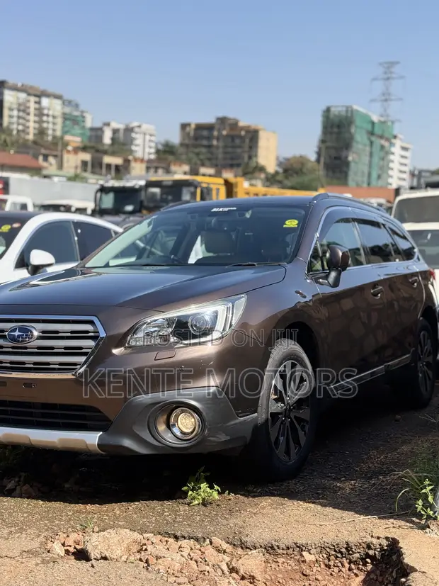 2017 Subaru Outback 2.5i Premium AWD - 1