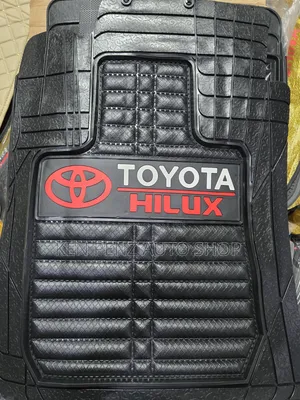 Toyota Hilux Vigo, Revo, Fortuner Floor Mats & Carpets