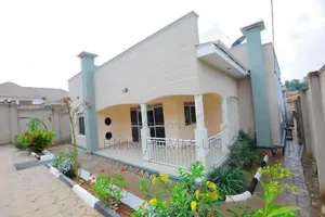 4 Bedroom House for Sale in Nangabo