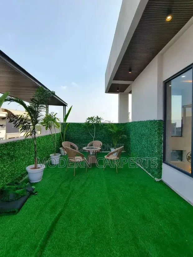 Debbie Artificial Turf - 1