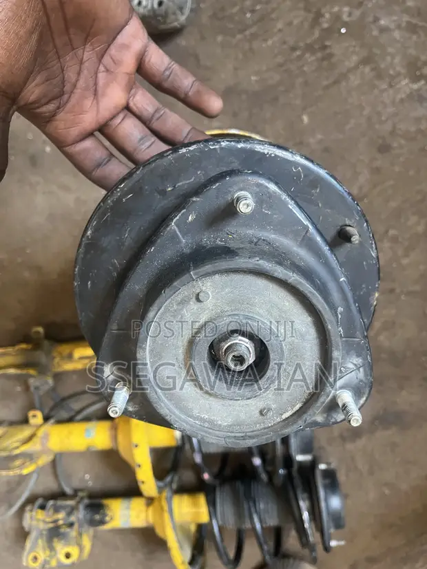 Used Subaru Legacy Shocks - 1