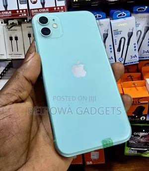 Apple iPhone 11 128GB Green (UK Used)