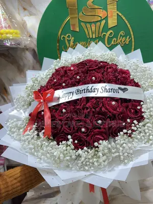 Fresh Rose Flower Bouquet