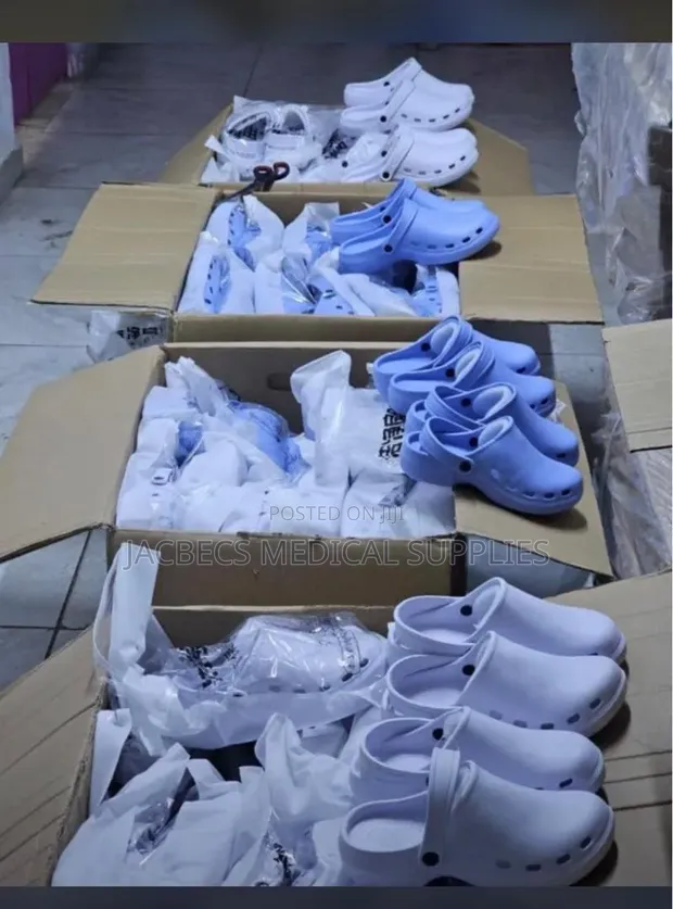 Theatre Crocks - White - 1